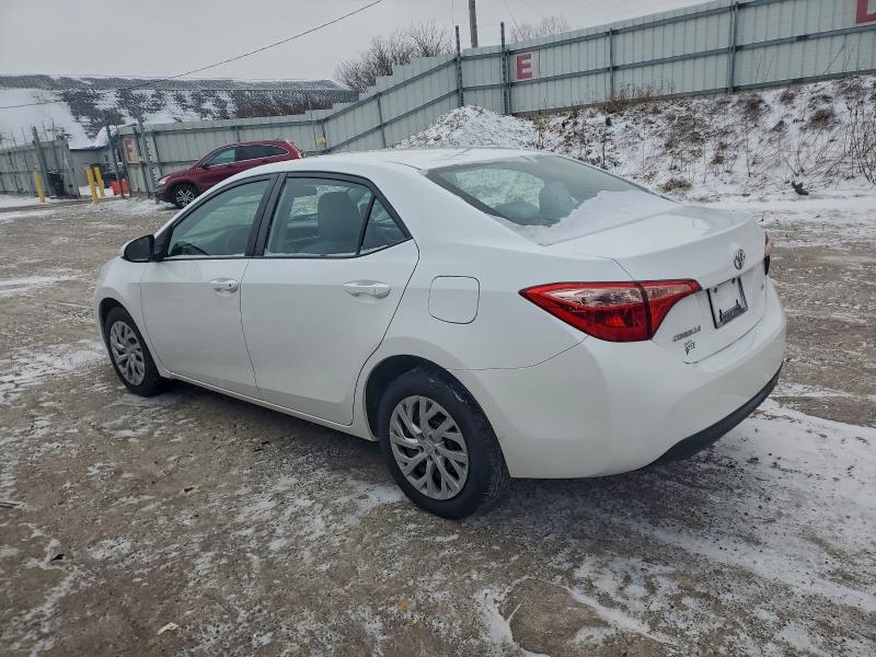 Фото 2 - TOYOTA COROLLA