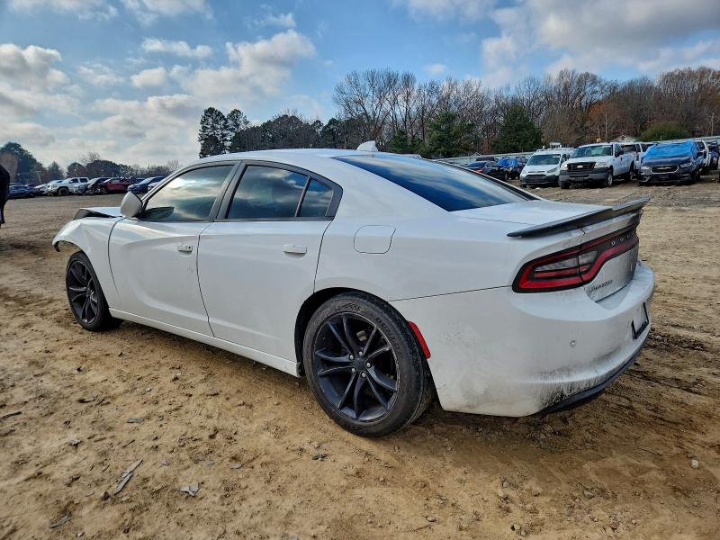 Фото 2 - DODGE CHARGER