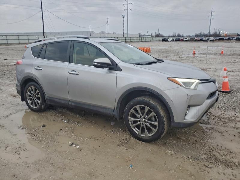 Фото 4 - TOYOTA RAV4