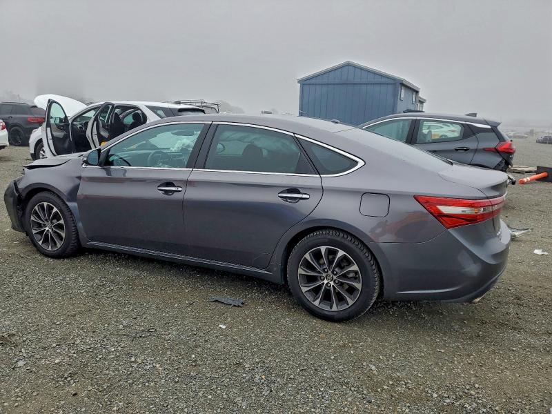 Фото 2 - TOYOTA AVALON