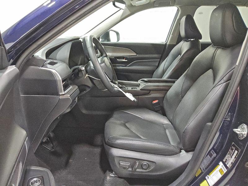 Фото 7 - TOYOTA GRAND HIGH