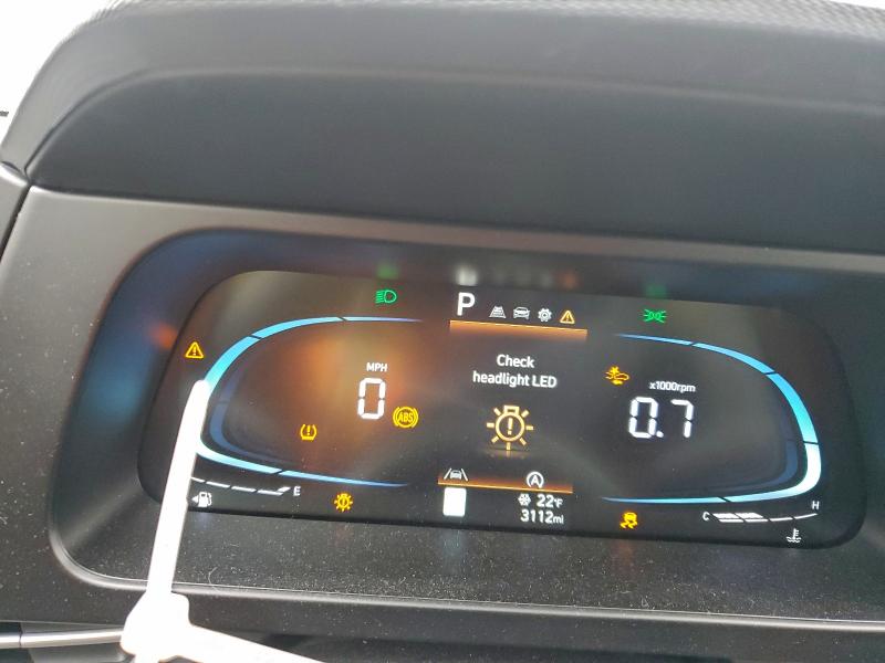 Фото 9 - HYUNDAI ELANTRA