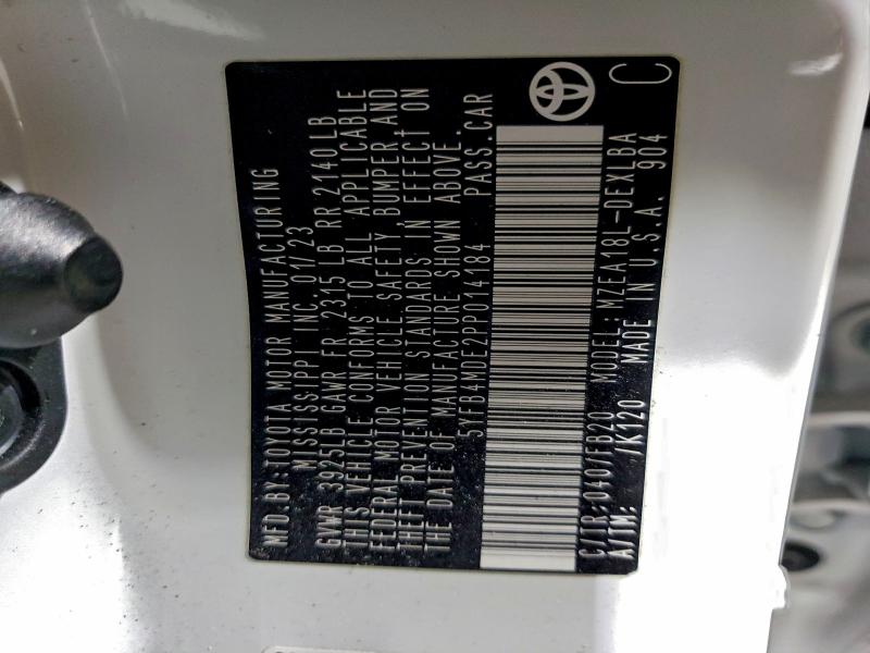 Фото 12 - TOYOTA COROLLA