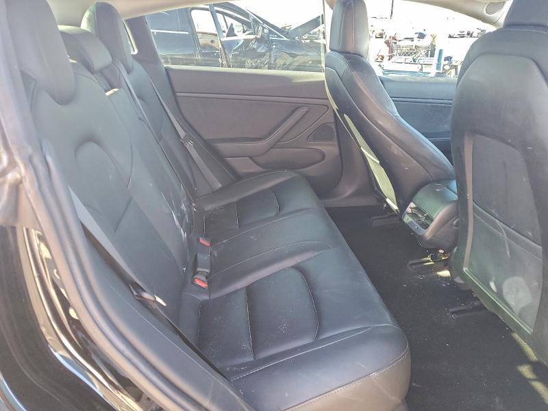 Фото 10 - TESLA MODEL 3