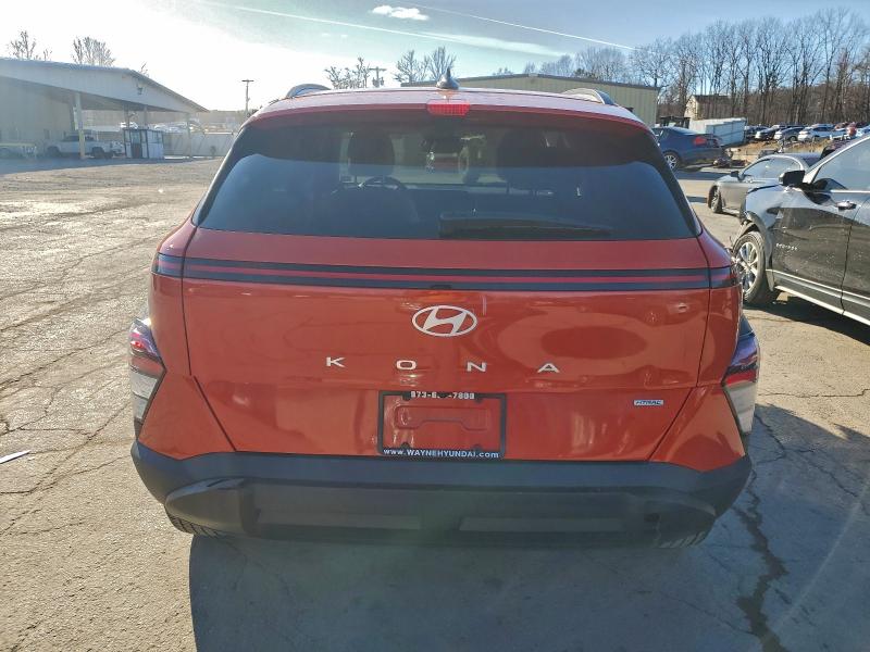 Фото 6 - HYUNDAI KONA