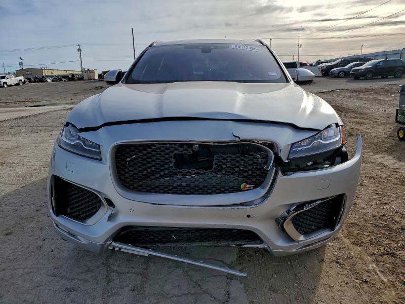 Фото 5 - JAGUAR F-PACE