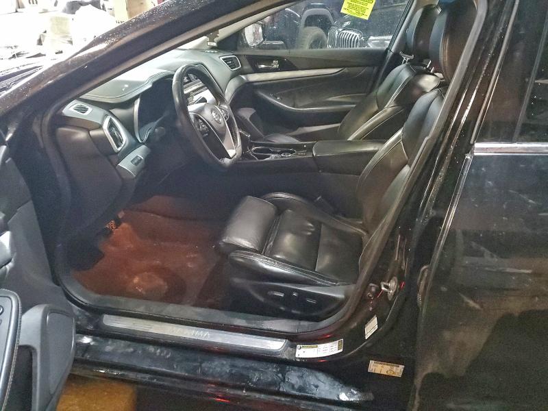 Фото 7 - NISSAN MAXIMA