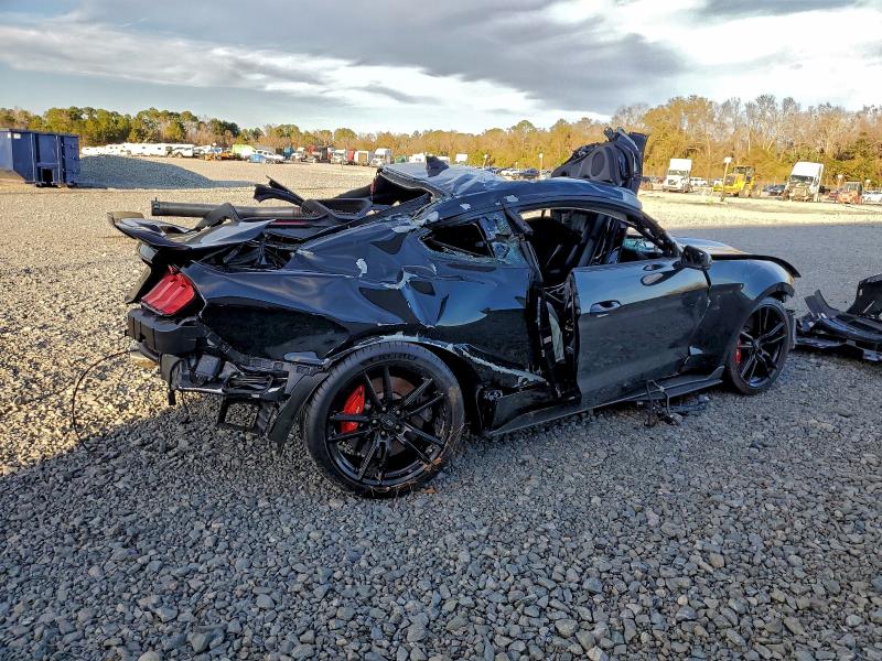 Фото 3 - FORD MUSTANG