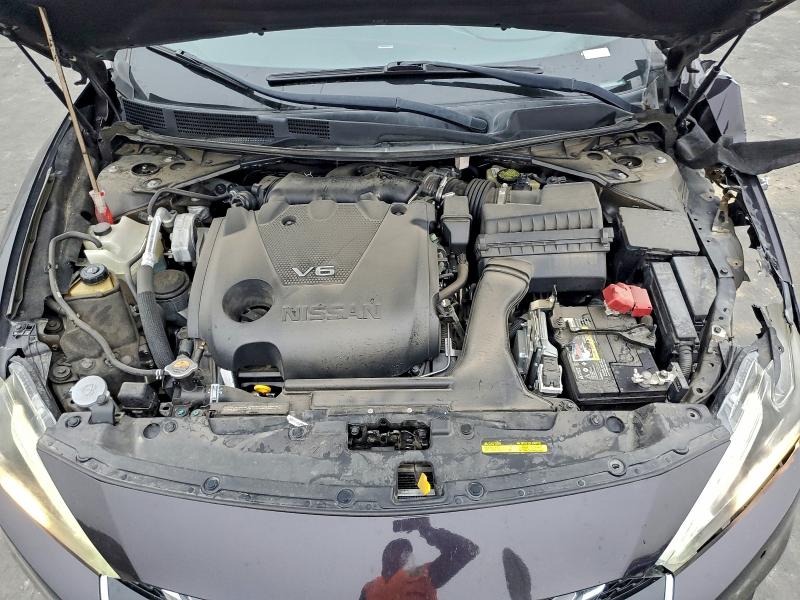 Фото 11 - NISSAN MAXIMA