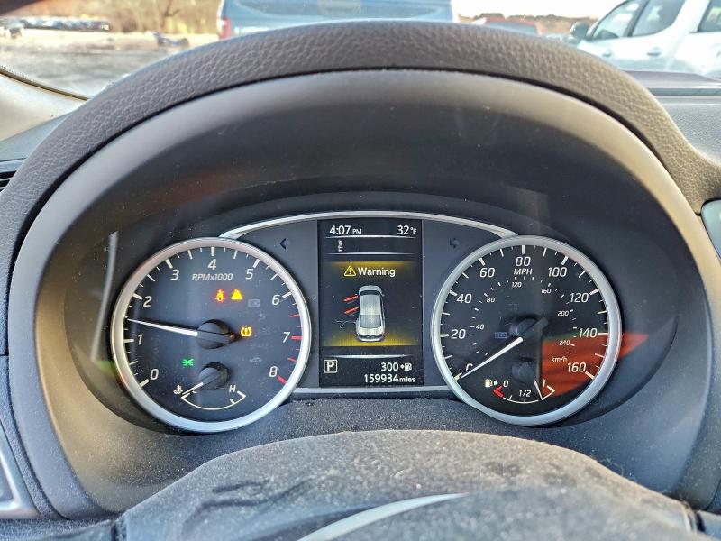 Фото 9 - NISSAN SENTRA