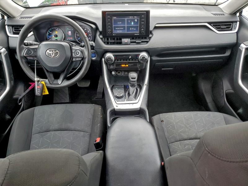 Фото 8 - TOYOTA RAV4