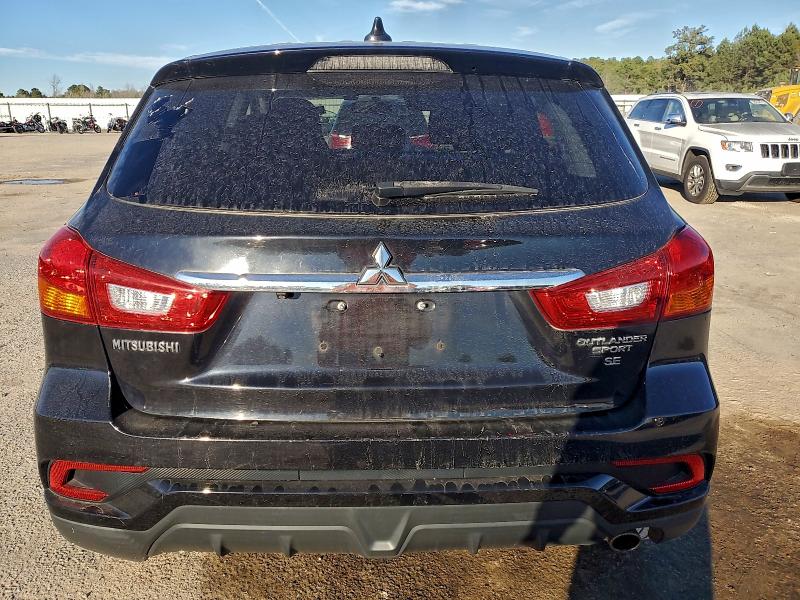 Фото 6 - MITSUBISHI OUTLANDER