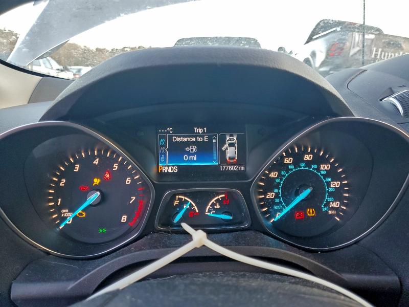 Фото 9 - FORD ESCAPE