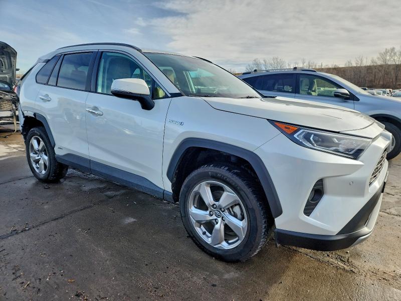 Фото 4 - TOYOTA RAV4