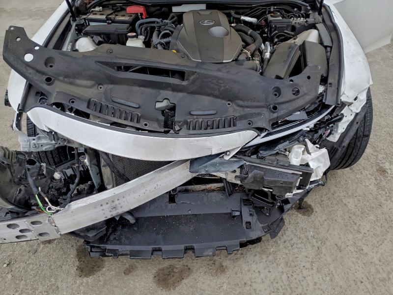 Фото 11 - LEXUS IS