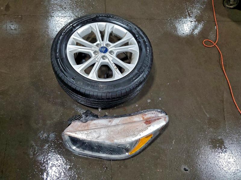 Фото 13 - FORD ESCAPE