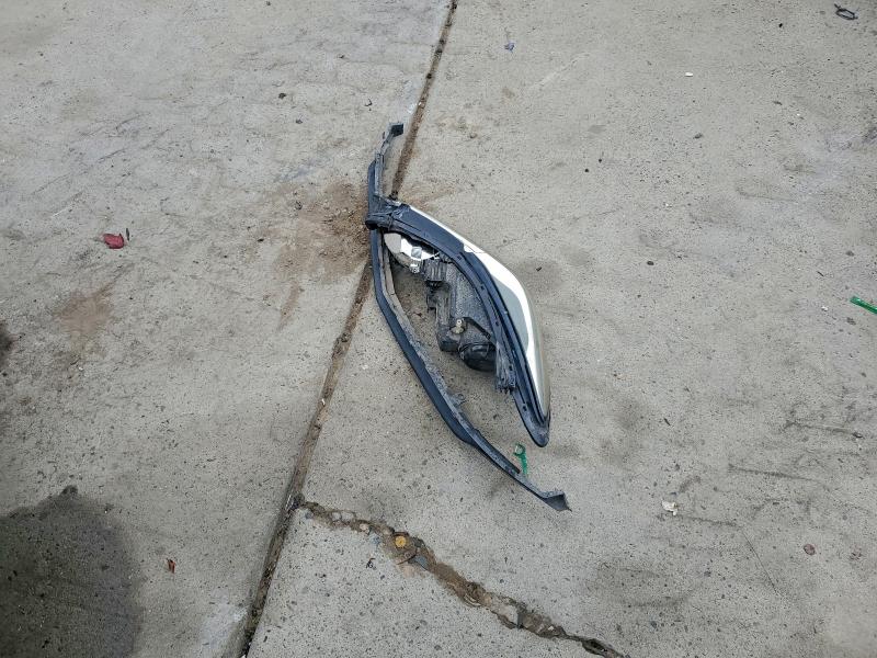 Фото 12 - CHEVROLET CRUZE