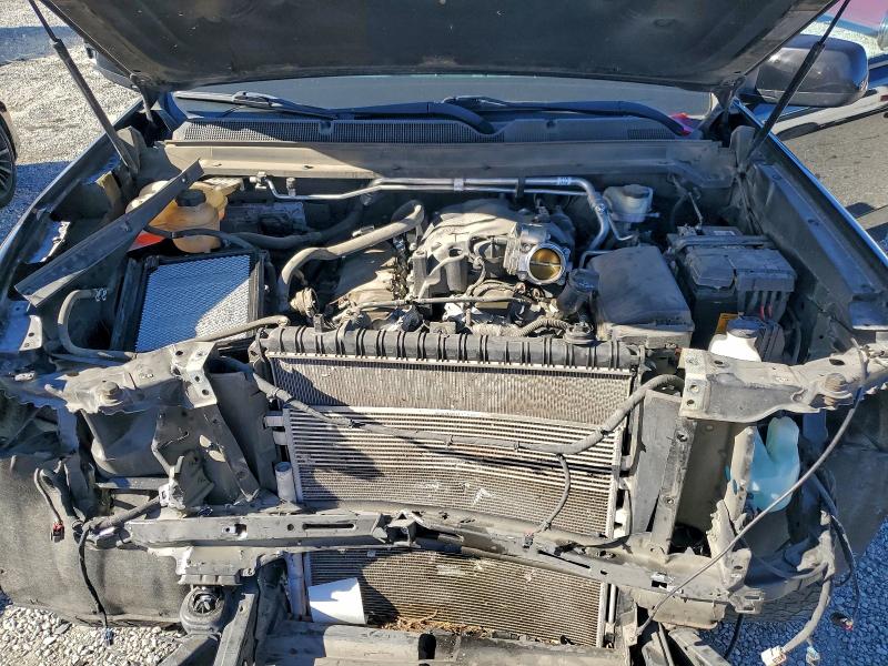 Фото 11 - CHEVROLET COLORADO