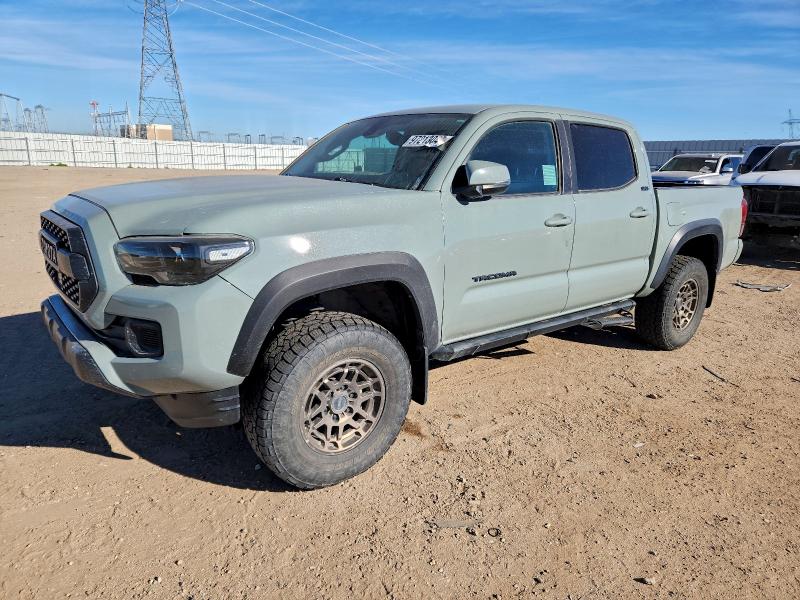 Фото 1 - TOYOTA TACOMA