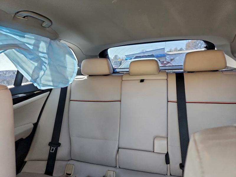 Фото 10 - BMW X1