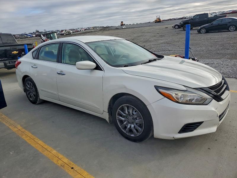 Фото 4 - NISSAN ALTIMA