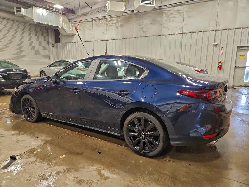 Фото 2 - MAZDA 3 SELECT S