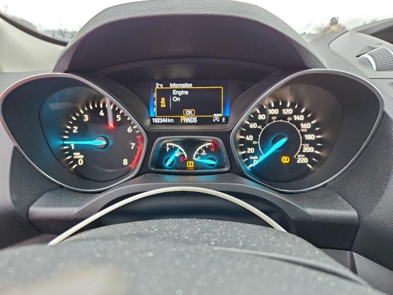 Фото 9 - FORD ESCAPE