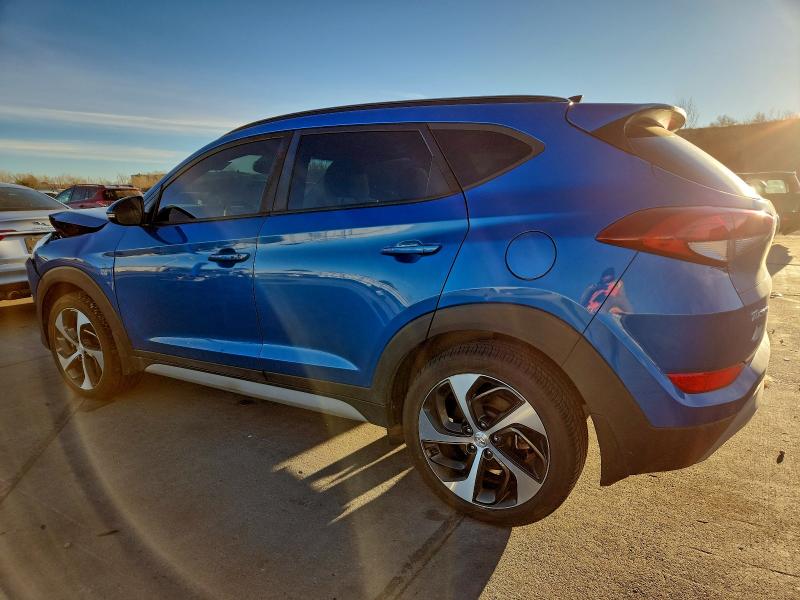 Фото 2 - HYUNDAI TUCSON