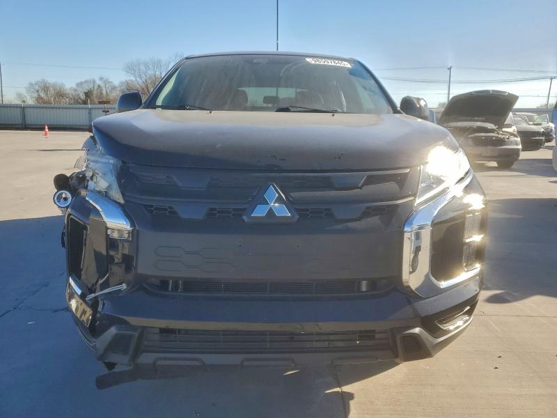 Фото 5 - MITSUBISHI OUTLANDER