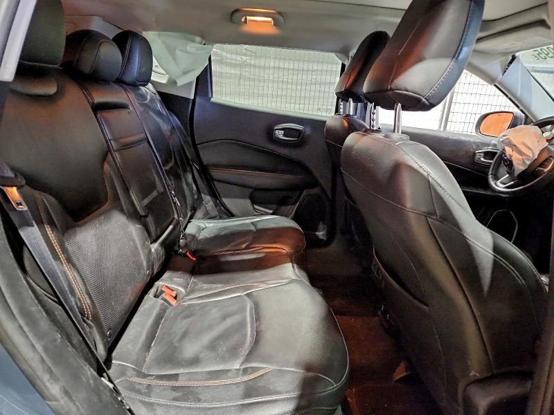 Фото 11 - JEEP COMPASS