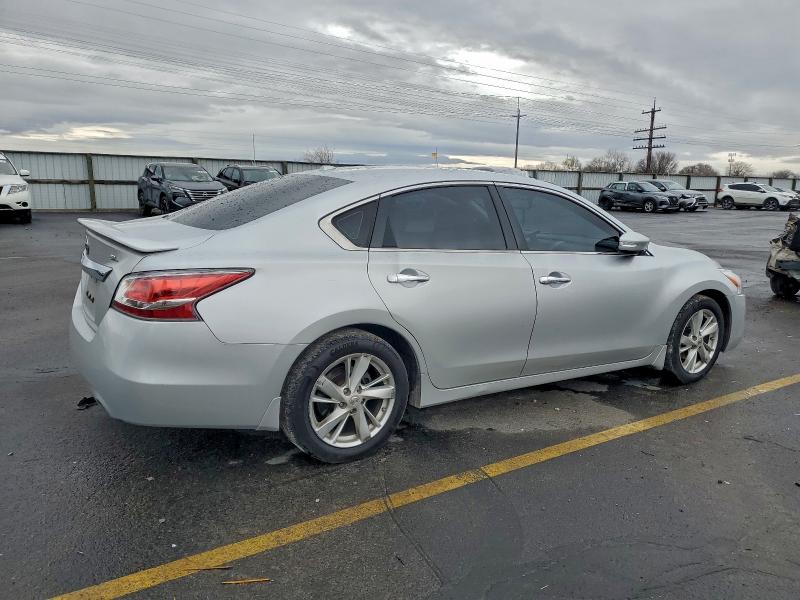 Фото 3 - NISSAN ALTIMA