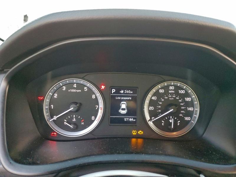 Фото 9 - HYUNDAI SONATA