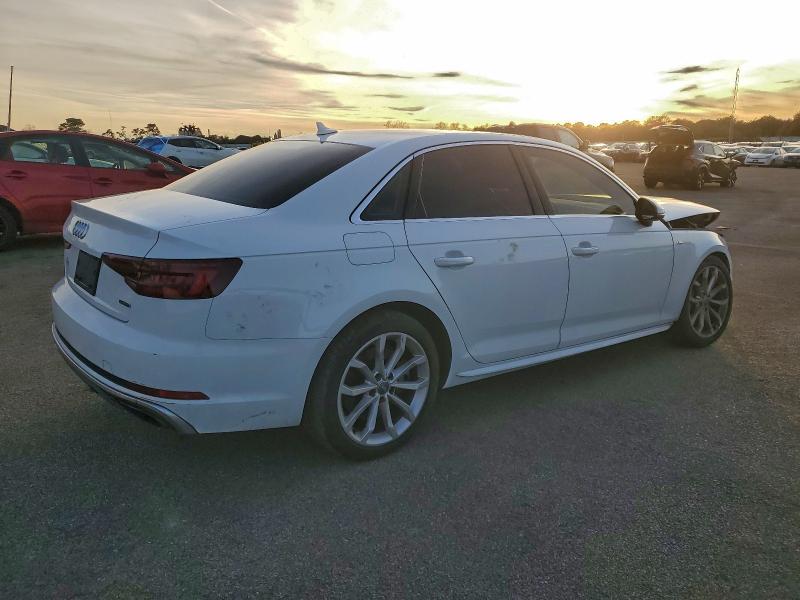 Фото 3 - AUDI A4