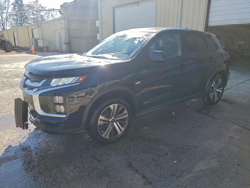 Фото 1 - MITSUBISHI OUTLANDER