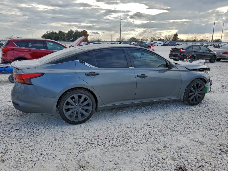 Фото 3 - NISSAN ALTIMA