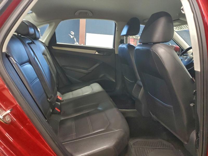 Фото 10 - VOLKSWAGEN PASSAT