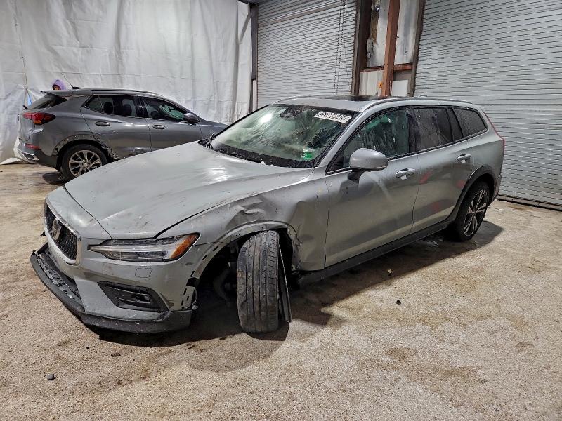 Фото 1 - VOLVO V60