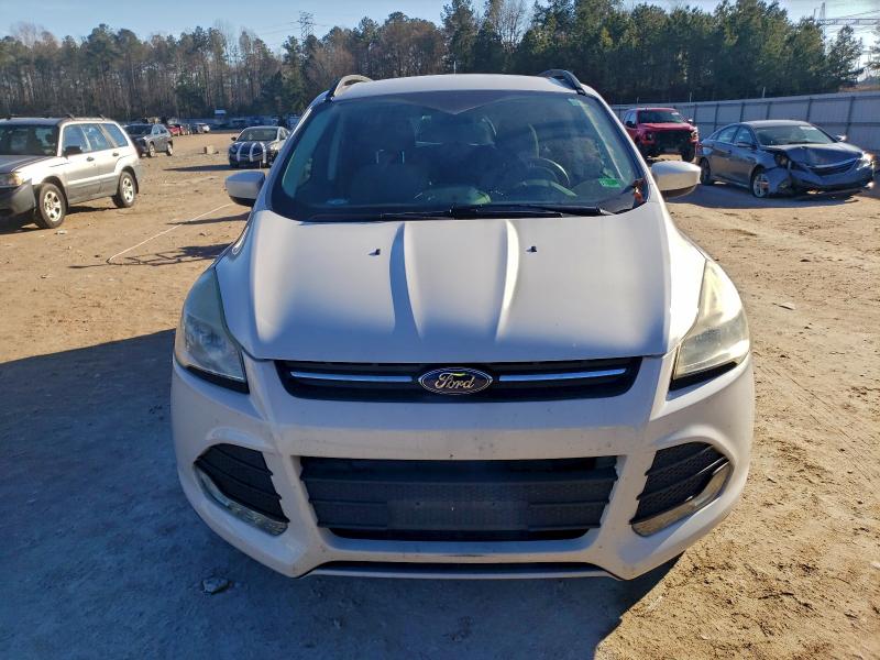 Фото 5 - FORD ESCAPE