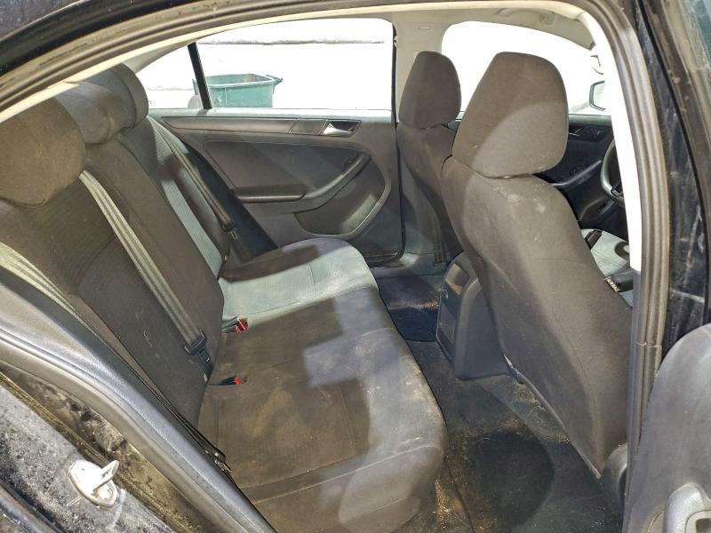 Фото 10 - VOLKSWAGEN JETTA