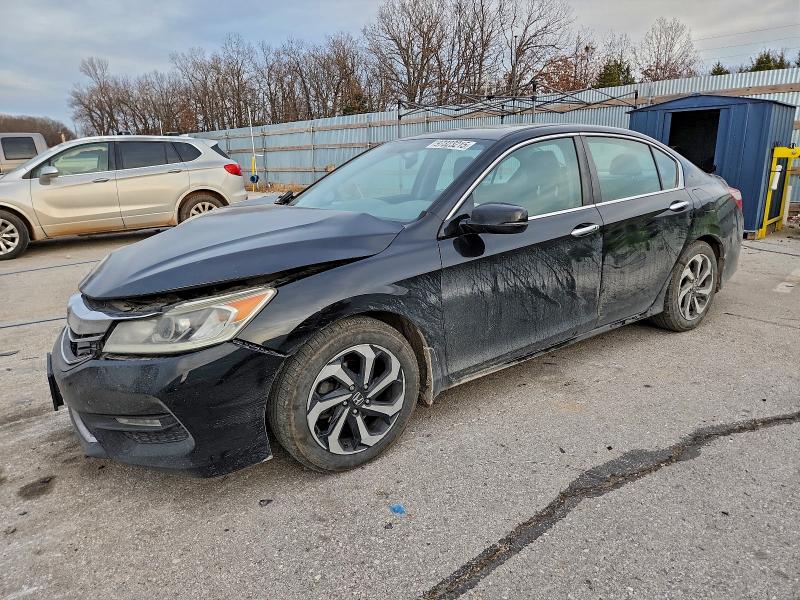 Фото 1 - HONDA ACCORD