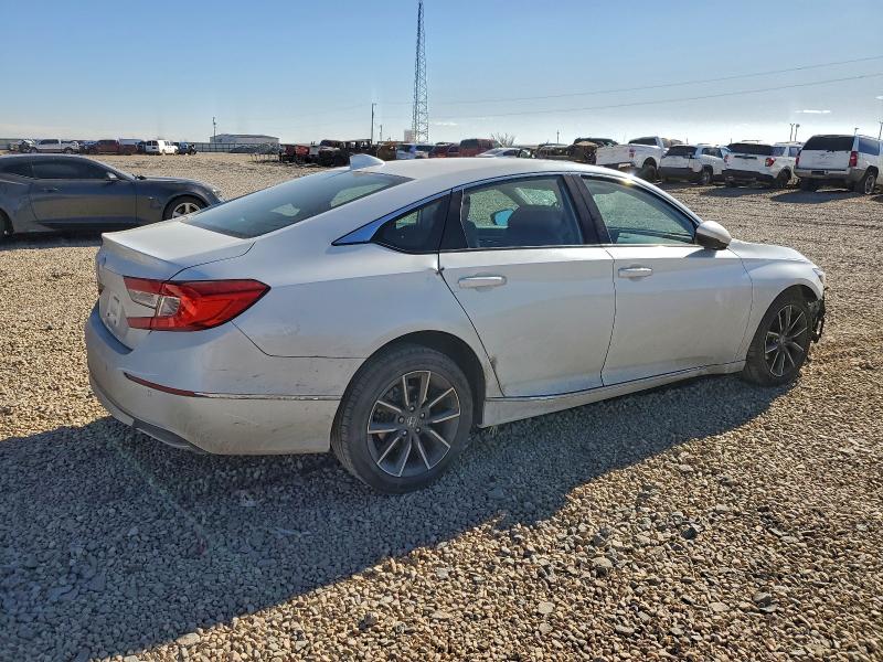 Фото 3 - HONDA ACCORD