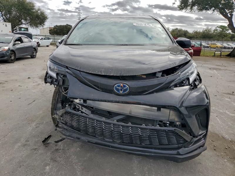 TOYOTA SIENNA 2025 VIN 5TDDRKEC6SS231877