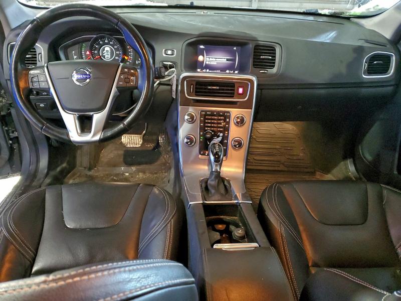 Фото 8 - VOLVO V60