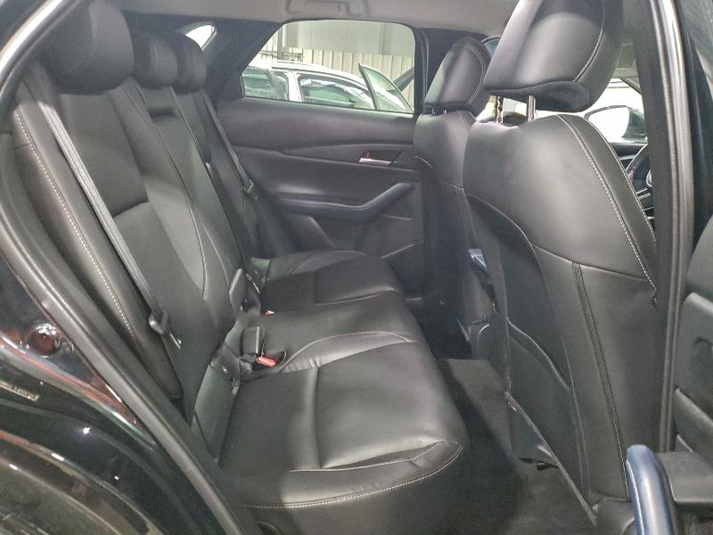 Фото 11 - MAZDA CX30