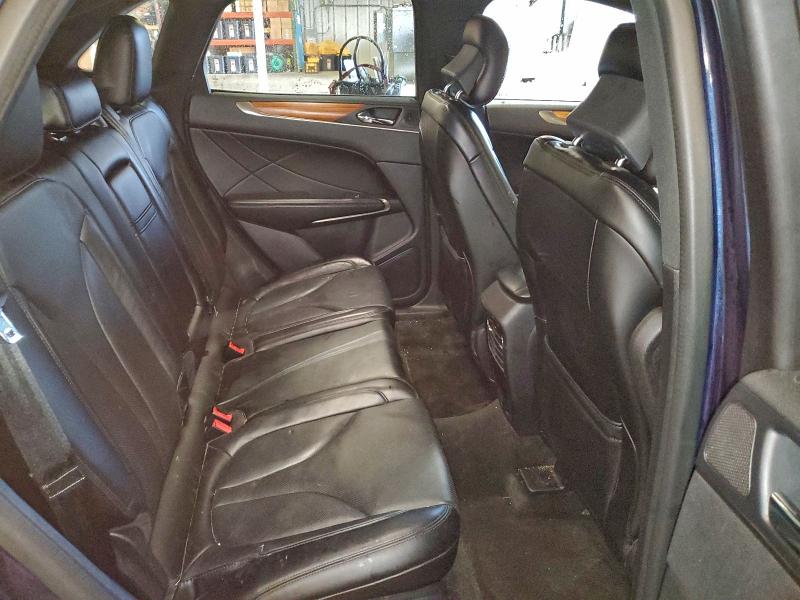 Фото 11 - LINCOLN MKZ