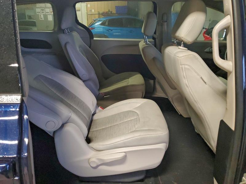 Фото 11 - CHRYSLER PACIFICA