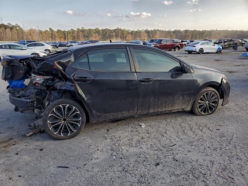 Фото 3 - TOYOTA COROLLA