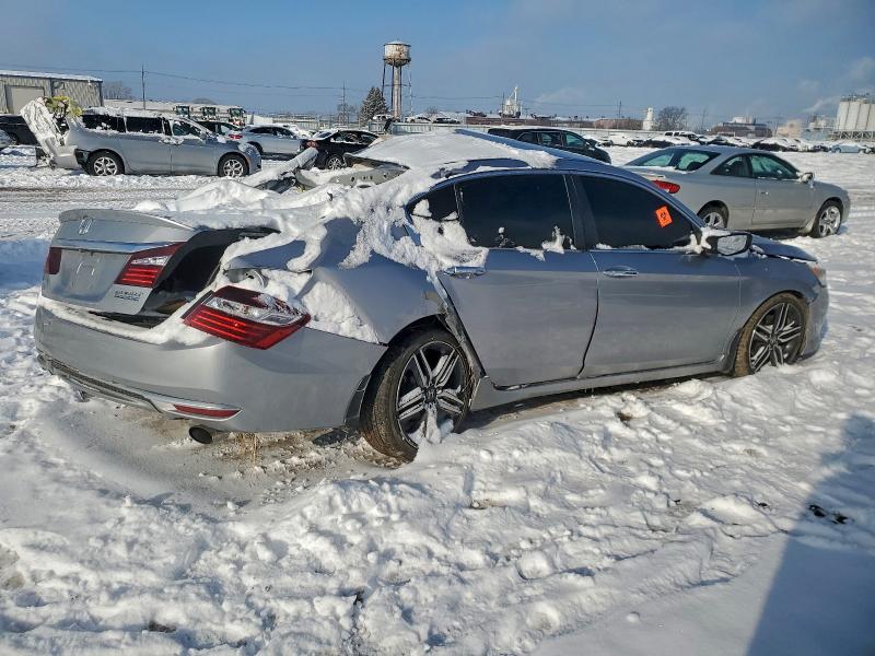 Фото 3 - HONDA ACCORD