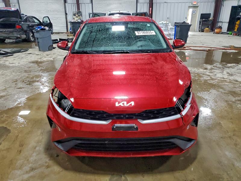 Фото 5 - KIA FORTE