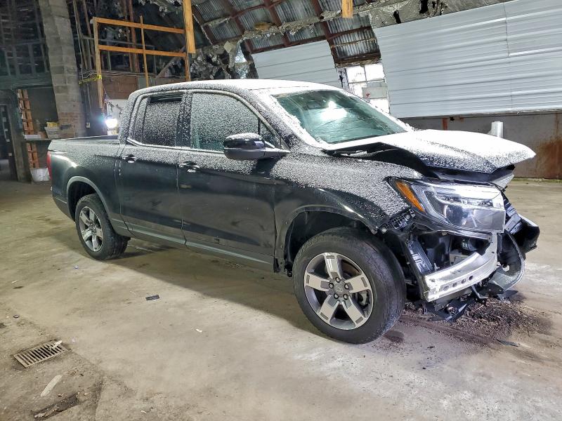 Фото 4 - HONDA RIDGELINE